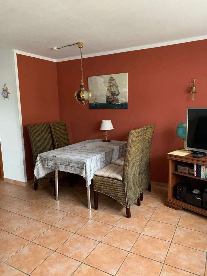 Haus Jasmund Ferienwohnung 1 빈츠 외부 사진